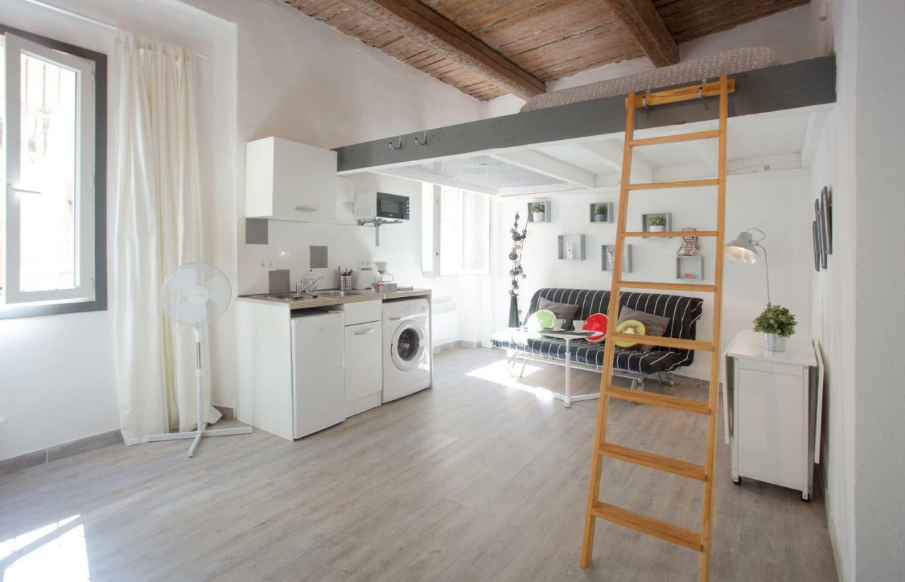 Gregbnb - Filet Suspendu ! - Parking Inclus - Climatise - Wifi -15Min Gare Toulon Exterior photo