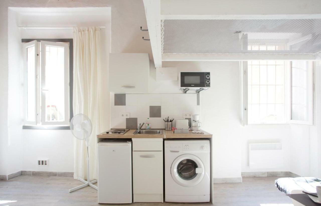 Gregbnb - Filet Suspendu ! - Parking Inclus - Climatise - Wifi -15Min Gare Toulon Exterior photo